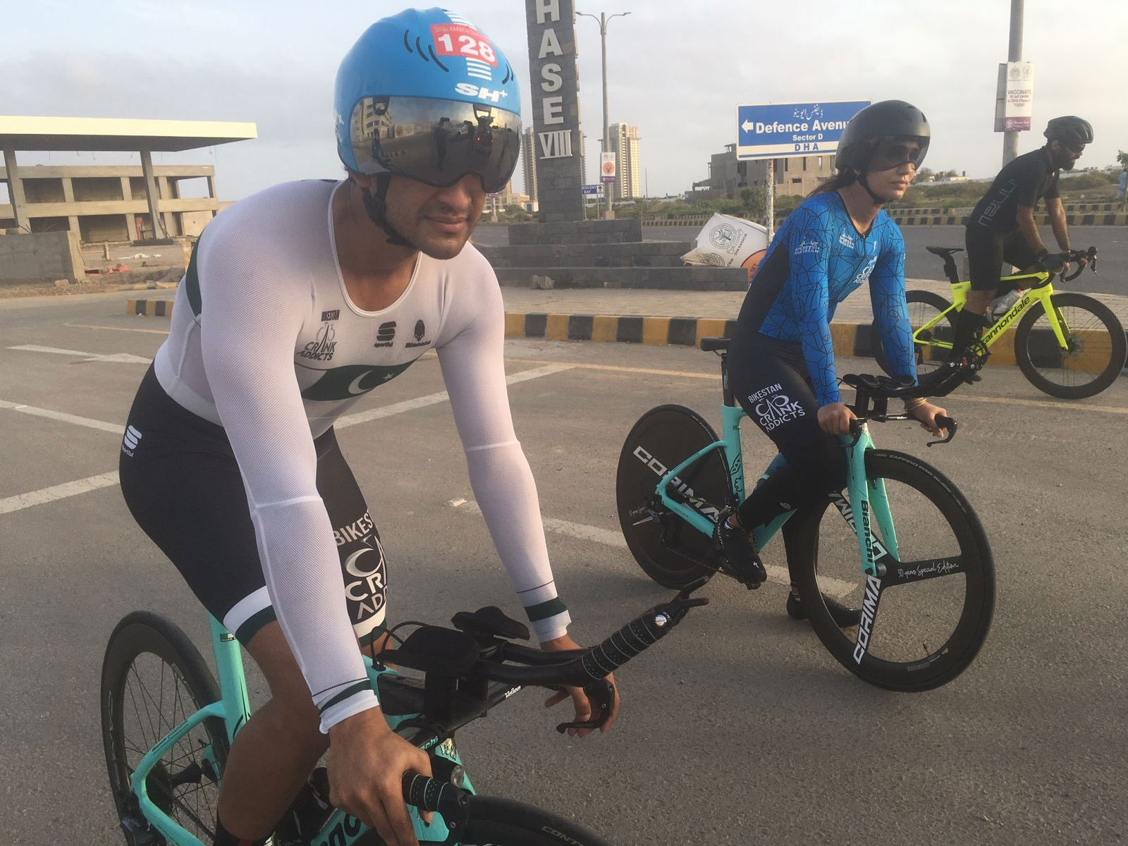 Asma Jan - a cyclist striving to make her grandfathers dream come true