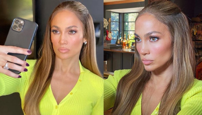 Jennifer Lopez looks glamourous in greenish yellow ribbed top