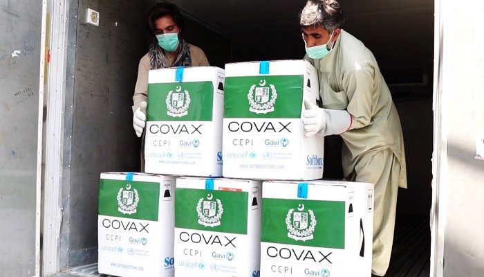 The Pfizer vaccine doses being offloaded in Islamabad, on May 28, 2021. — Photo courtesy: UNICEF Pakistan