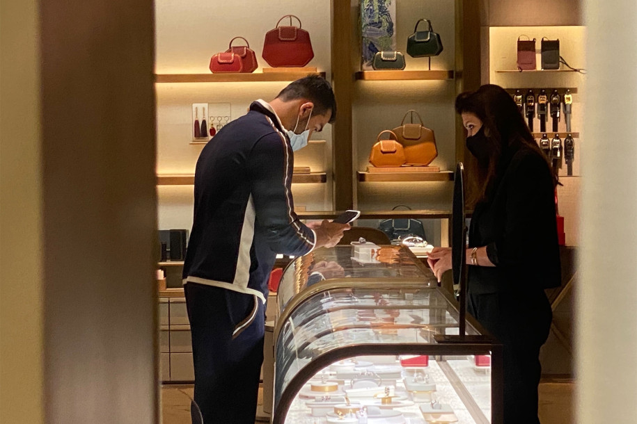 Sam Asghari spotted ring shopping, plans to marry Britney Spears?