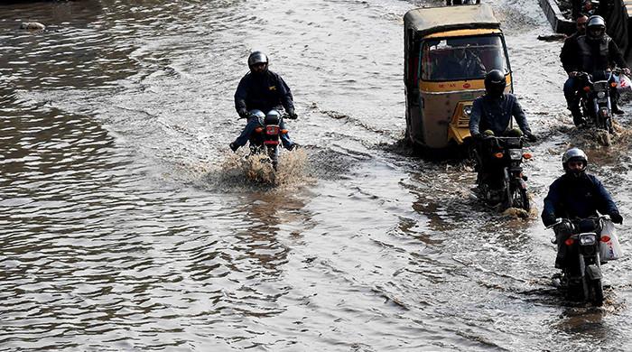 Met Office predicts heavy rains in Karachi on Saturday