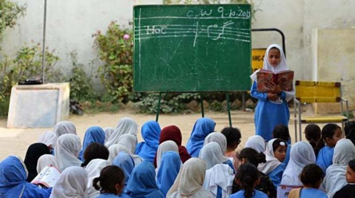 Federalism and the Single National Curriculum Federalism and the Single National Curriculum