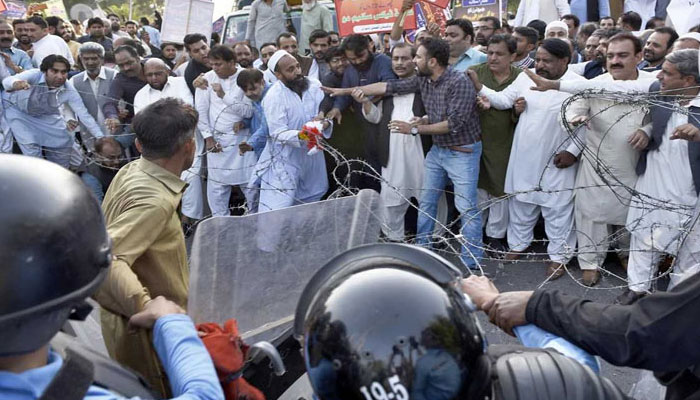 Traders announce to surround the Ministry of Finance on September 27. Photo: file