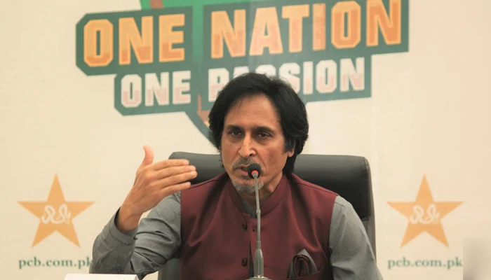 Pakistan Cricket Board (PCB) Chairman Ramiz Raja addressing a press conference. — PCB/File