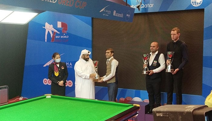 Pakistan cueist Babar Masih wins silver after losing the final of the IBSF 6-Red Cup at the hand of Indias Pankaj Advani.