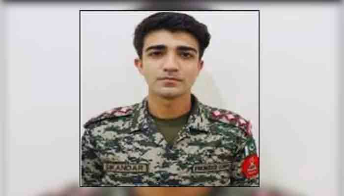 Captain Sikandar embraces martyrdom iin Tank operation. Photo ISPR