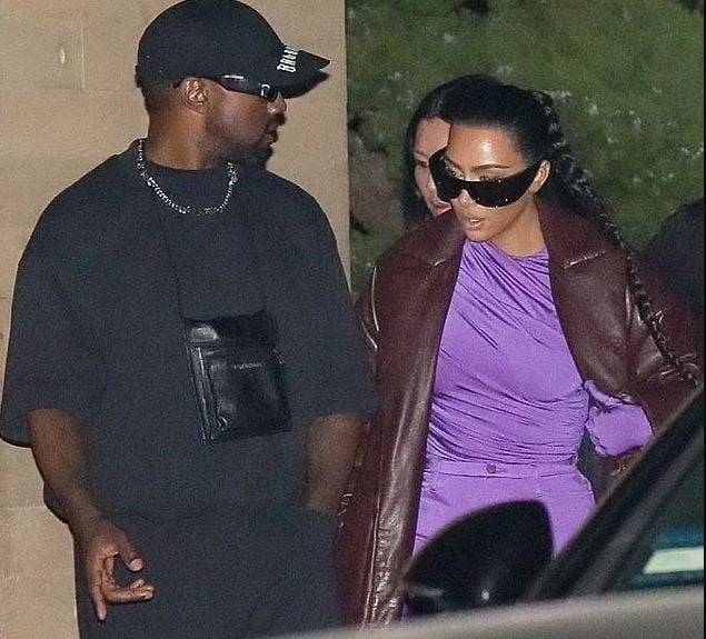 RECONCILIACIÓN? - Kim Kardashian y Kanye West fueron vistos cenando con amigos (+FOTOS)