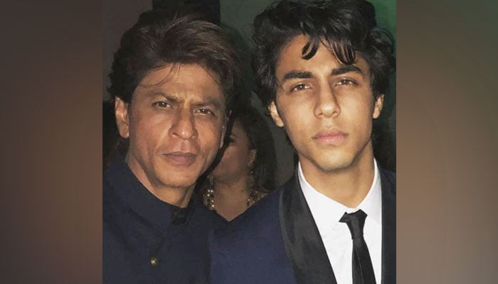 Aryan Khan burst into tears after meeting father Shah Rukh Khan in custody