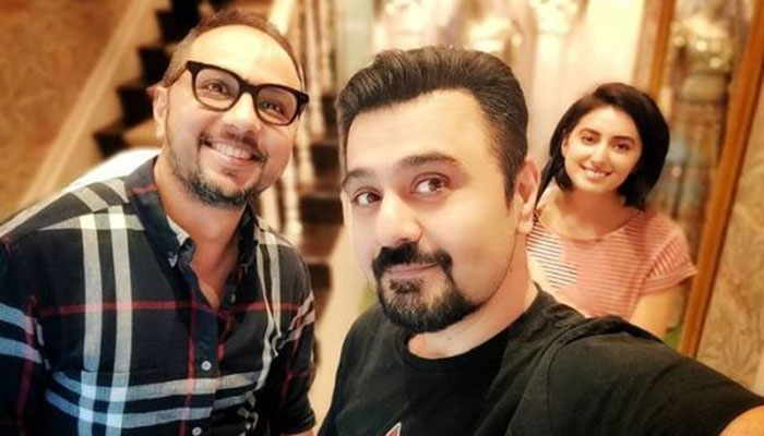 LSA 2021: Ahmad Ali Butt poses with Nomi Ansari ahead of grand event