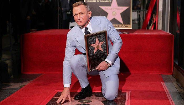 Daniel Craig expresses gratitude at Hollywood Walk of Fame ceremony