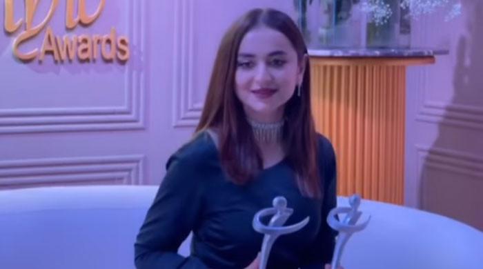 GEO LSA 2021: Yumna Zaidi breaks records with two 'Best Actress' wins
