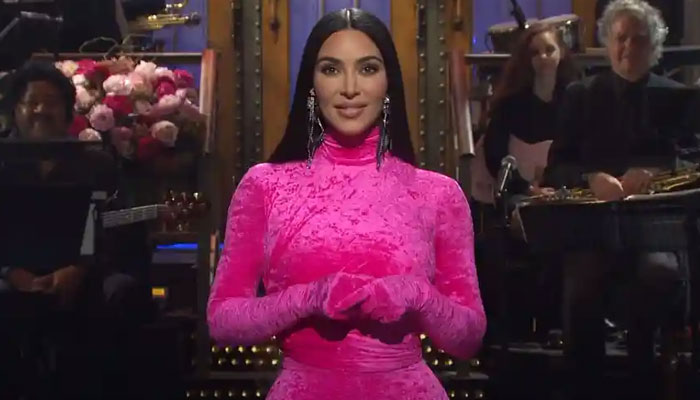 Kim Kardashian pokes fun at her own relationship as she hosts Saturday Night Live