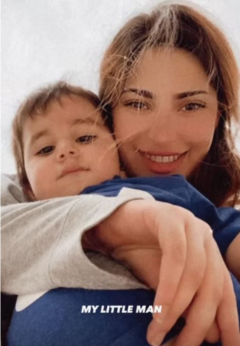 Naimal Khawar Khans little man Mustafa poses for adorable selfies with mommy
