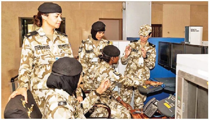 Kuwait allows women to serve military in combat roles - Vimarsana News