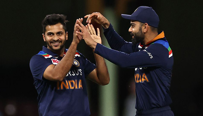 Indian skipper Virat Kohli (right). — ICC/File