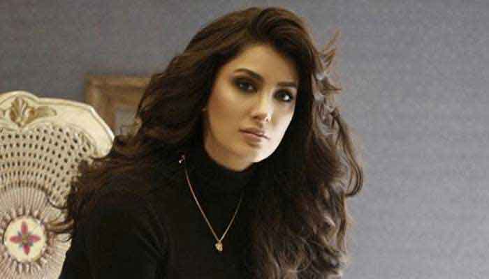 Mehwish Hayat voices admiration for Jennifer Lopez