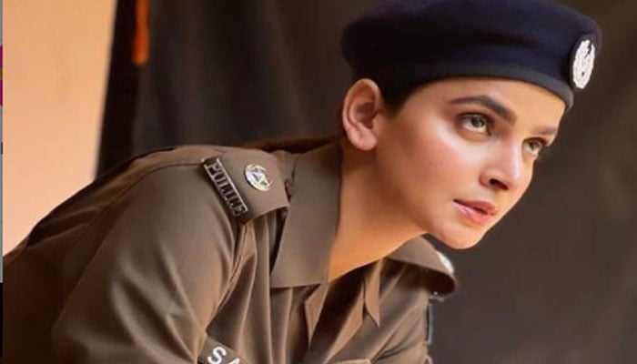 Saba Qamar drops first look as police officer for project Serial Killer