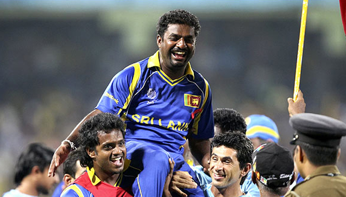 Muralitharan is held aloft following Sri Lankas semi-final win against New Zealand. — Reuters/File