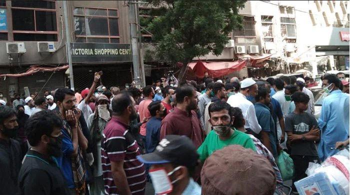 Petrol price hike: Traders, clerks announce long march after Rabi-ul-Awal 12