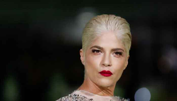 Actress Selma Blairs struggles with MS depicted in new documentary