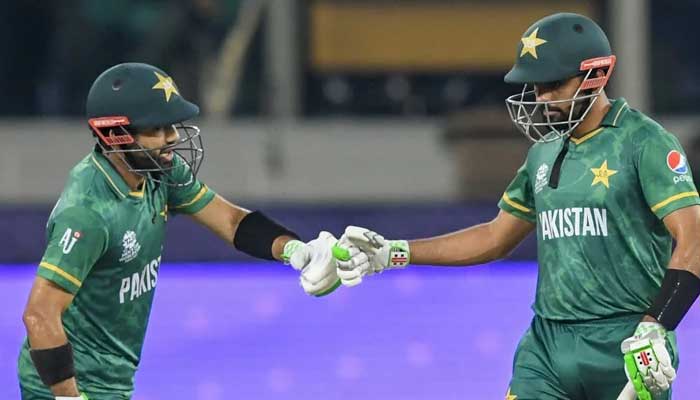 Mohammad Rizwan and Babar Azam bump fists. Photo: AFP