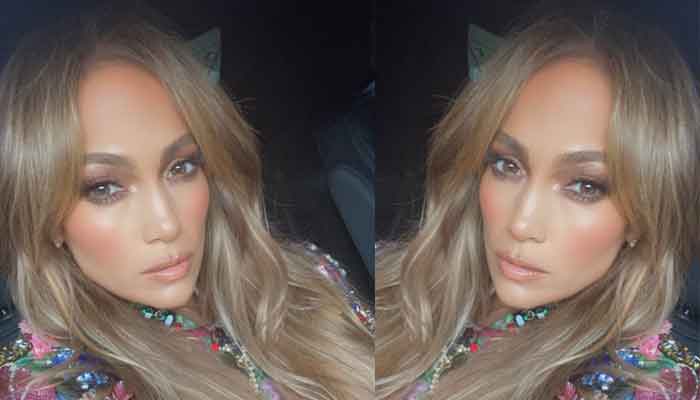 Jennifer Lopez takes Ben Afflecks breath away with her new gorgeous selfie