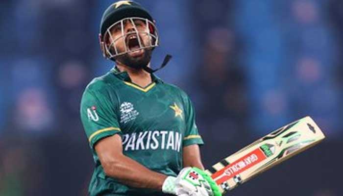 Pakistan cricket captain Babar Azam roars after scoring the winning run against India. Photo: Twitter