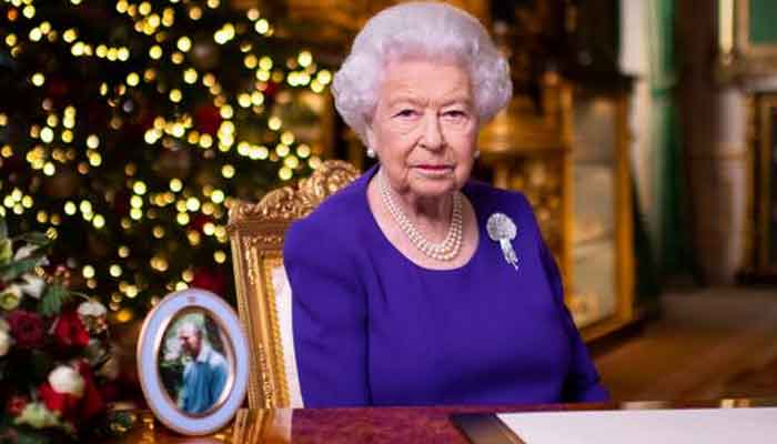 Boris Johnson reassures over Queen Elizabeths health