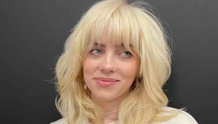 Billie Eilish wows fans with her performance
