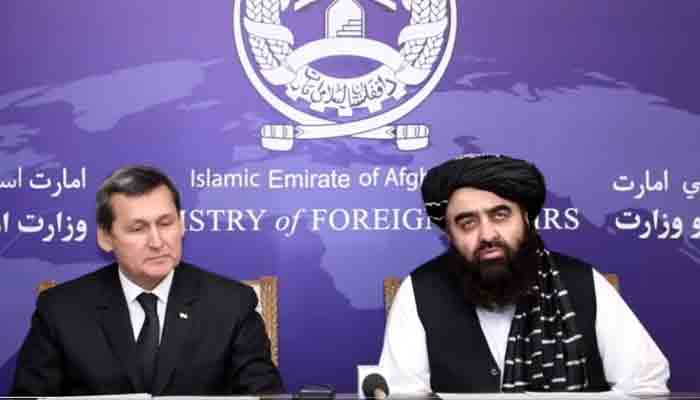 Afghanistan acting Foreign Minister Amir Khan Muttaqi addressing a press conference along with Turkmenistan Foreign Minister Rashid Meredov. screengrab