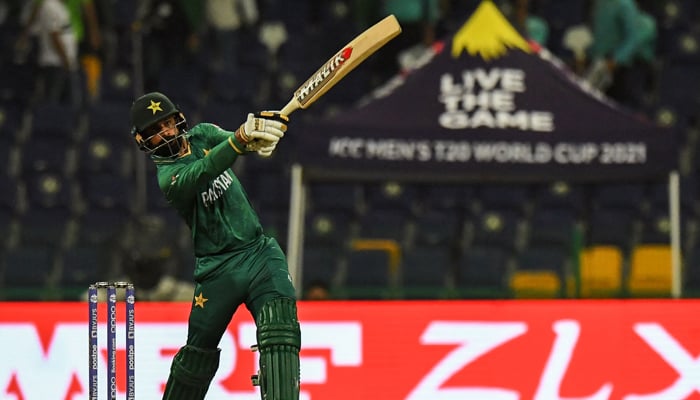 Pakistan´s Mohammad Hafeez plays a shot during the ICC Twenty20 World Cup cricket match between Namibia and Pakistan at the Sheikh Zayed Cricket Stadium in Abu Dhabi on November 2, 2021. — AFP