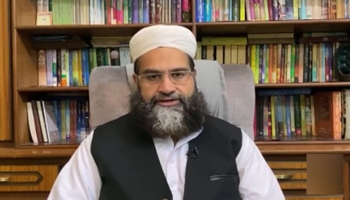 Special Representative of the Prime Minister on Religious Harmony Maulana Tahir Ashrafi. — Screengrab via Geo News Live.