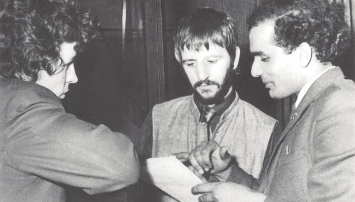 Lagu yang menampilkan George Harrison, Ringo Starr diluncurkan di Liverpool Beatles Museum