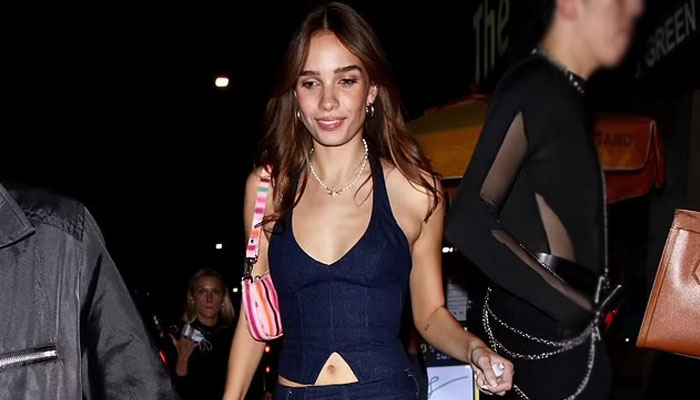 Scott Disicks new girlfriend Hana Cross seems happy to be linked with him