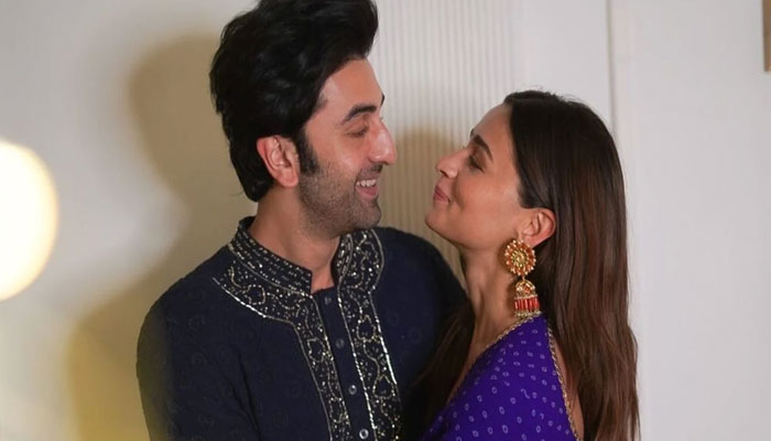 Alia Bhatt, Ranbir Kapoor to couple dance at BFF Anushka Ranjans wedding