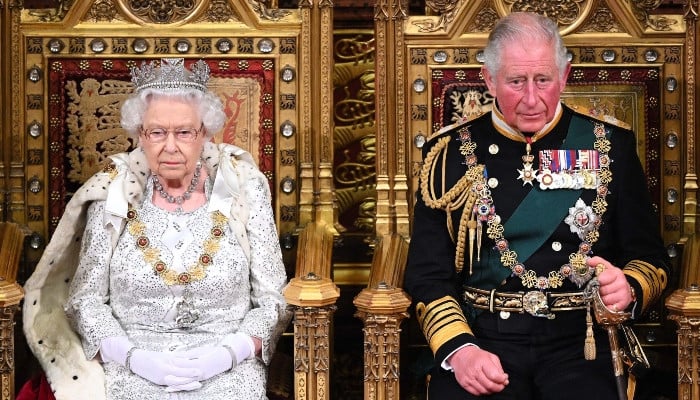 Pangeran Charles akan turun tahta untuk membiarkan William menjadi Raja?