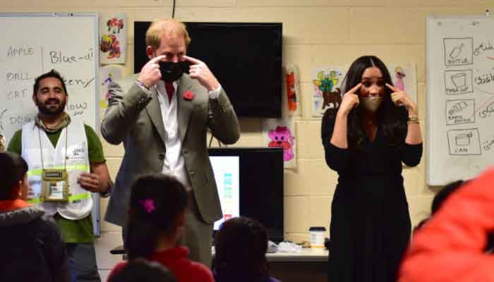 Meghan Markle dan Pangeran Harry mengajar bahasa Inggris kepada siswa Afghanistan