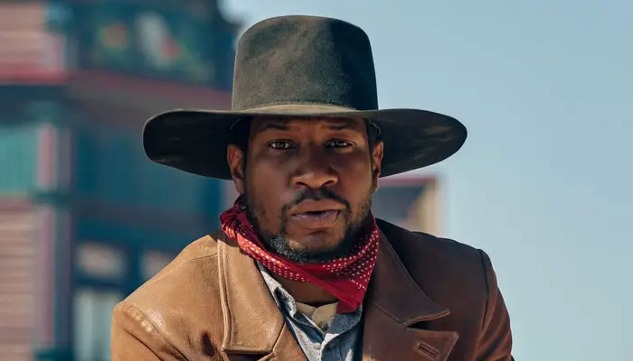 Jonathan Majors merefleksikan bekerja dengan Idris Elba di ‘The Harder They Fall’