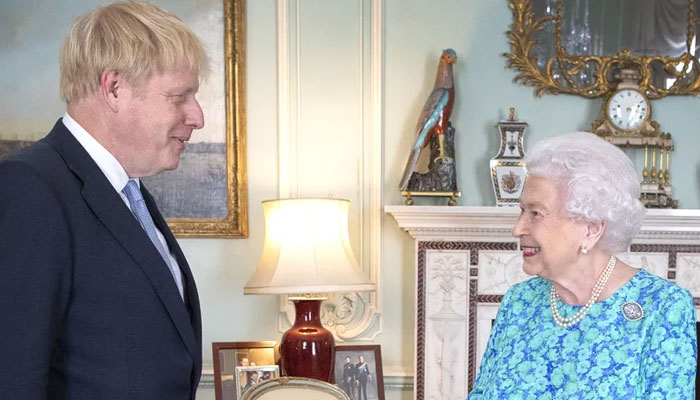 Boris Johnson mengeluarkan pembaruan tentang masalah kesehatan Ratu Elizabeth