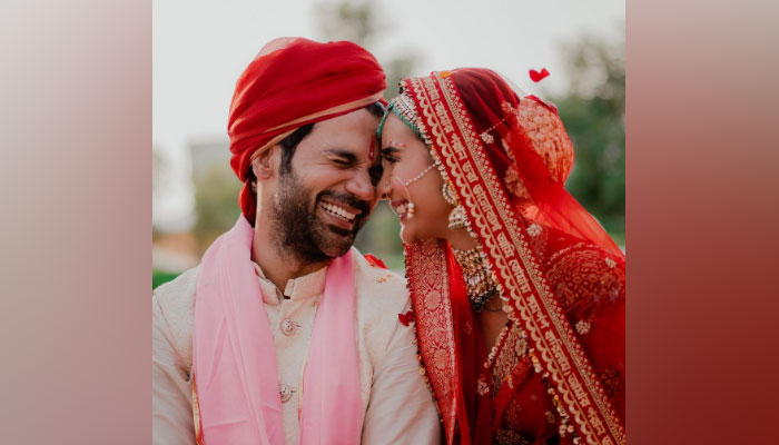 Rajkummar Rao, Patralekhaa mengikat simpul dalam upacara yang indah