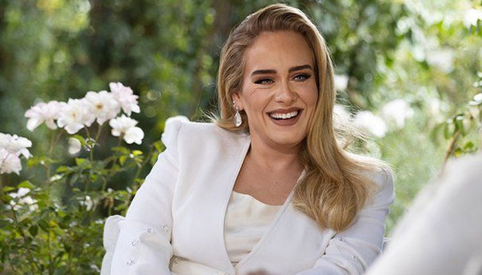 Adele berbagi kesedihan atas reaksi orang-orang terhadap penurunan berat badannya