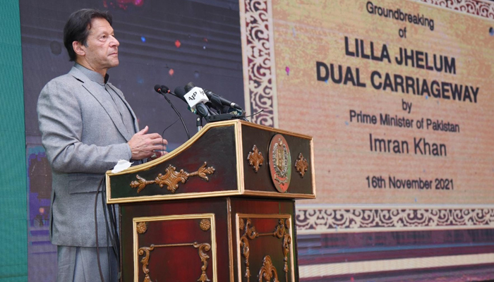 Prime Minister Imran Khan addressing the launch ceremony of the Lilla-Jhelum Dual Carriageway, in Islamabad, on November 16, 2021. — PID