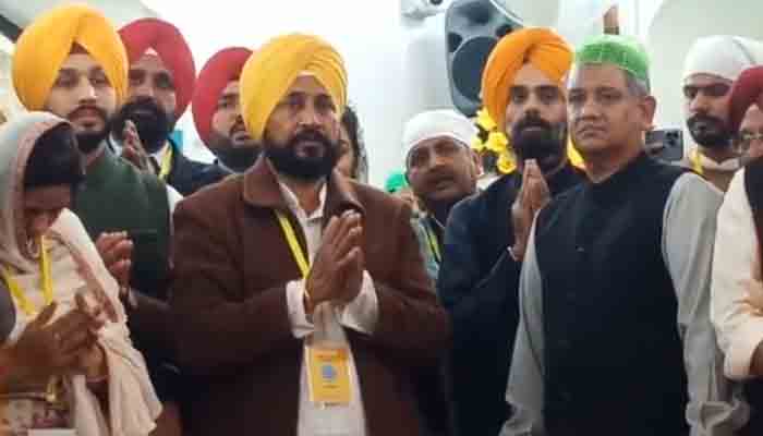 Indian Punjab CM Charanjit Singh Channi visits Gurdwara Darbar Sahib in Pakistan.