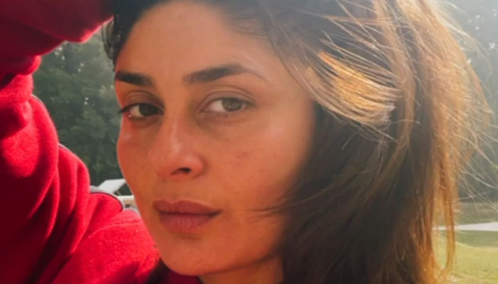 Kareena Kapoor enjoys the sweater weather in Pataudi Palace