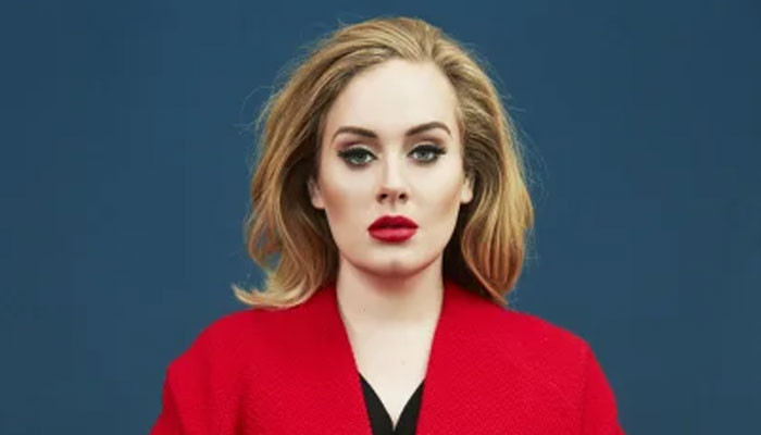 Adele menjelaskan mengapa dia benci menggunakan media sosial: ‘Itu menyebalkan’