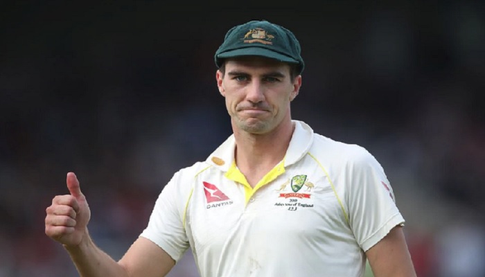 Cricket - Ashes 2019 - Fourth Test - England v Australia - Emirates Old Trafford, Manchester, Britain - September 8, 2019 - Australias Pat Cummins gestures. Action Images via Reuters/Carl Recine