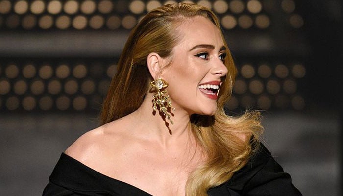Adele mengungkapkan beberapa perjuangan disk yang tumpah: ‘Inti saya tidak berguna’