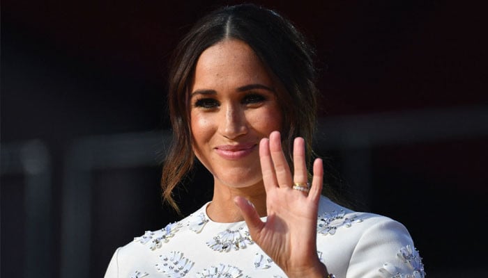 Meghan Markle dikecam karena ‘membatalkan agenda’ sebelum menikah dengan Pangeran Harry