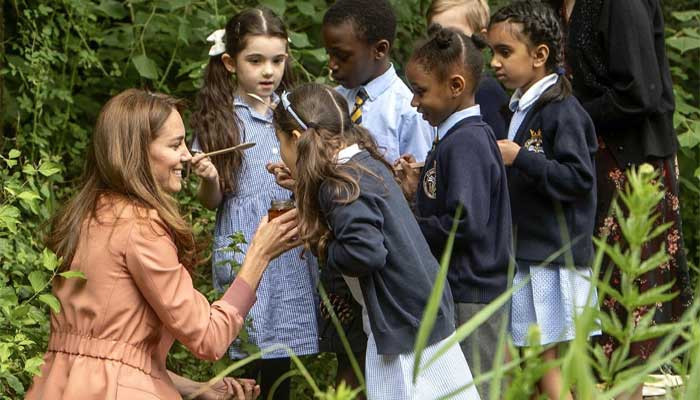 Kate Middleton memenangkan hati dengan foto terbarunya yang menakjubkan di Hari Anak Sedunia