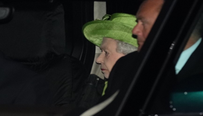 Ratu Elizabeth menghadiri pembaptisan cicit